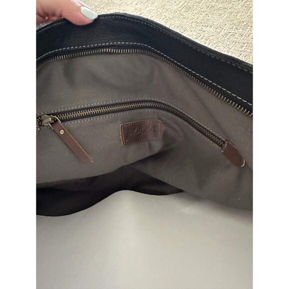 Carbon2Cobalt "All-In Bag" Leather Shoulder Bag- New Without Tags - Picture 2 of 5